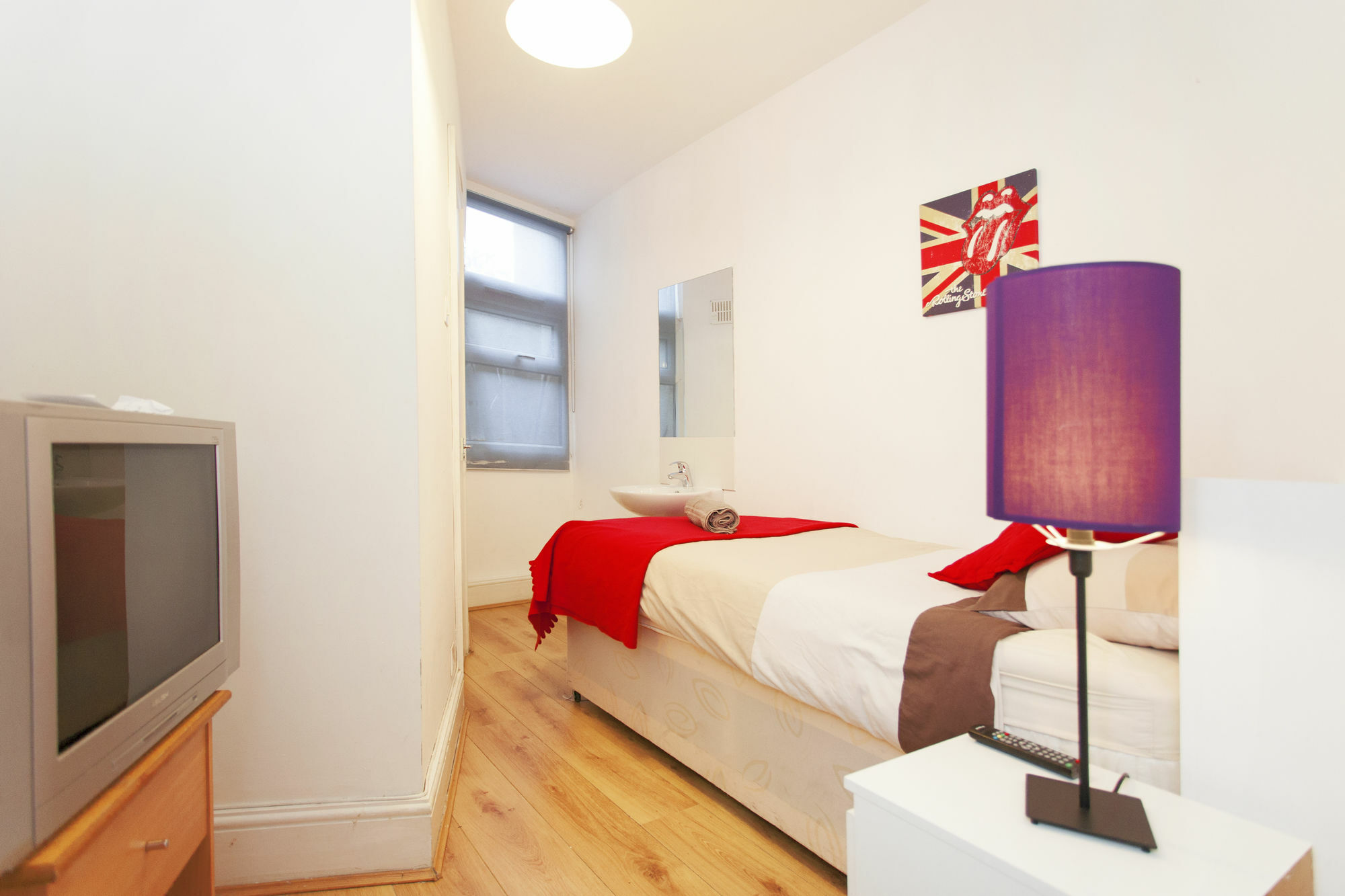 Camden Bnb Hotel Bed & Breakfast London