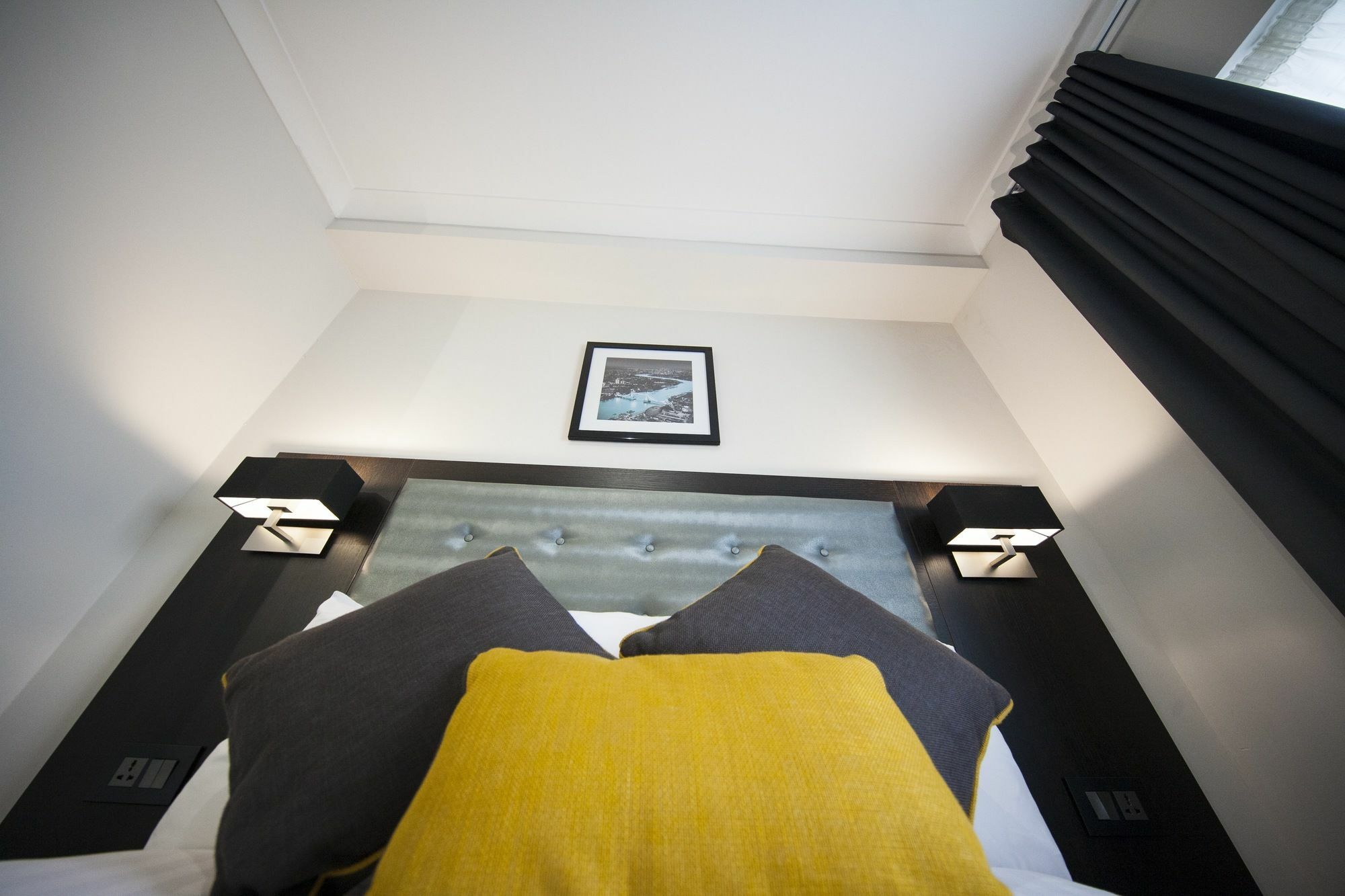 Hotel St George's Victoria London