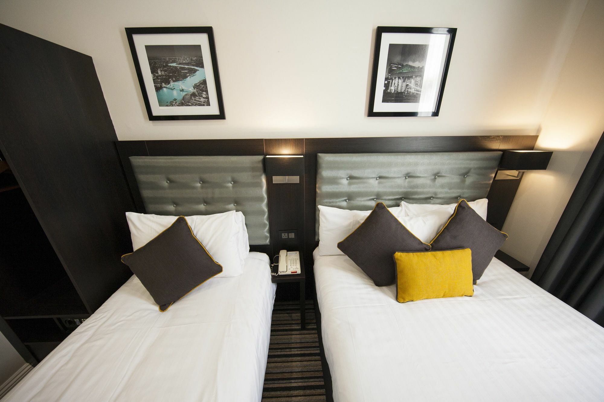 Hotel St George's Victoria