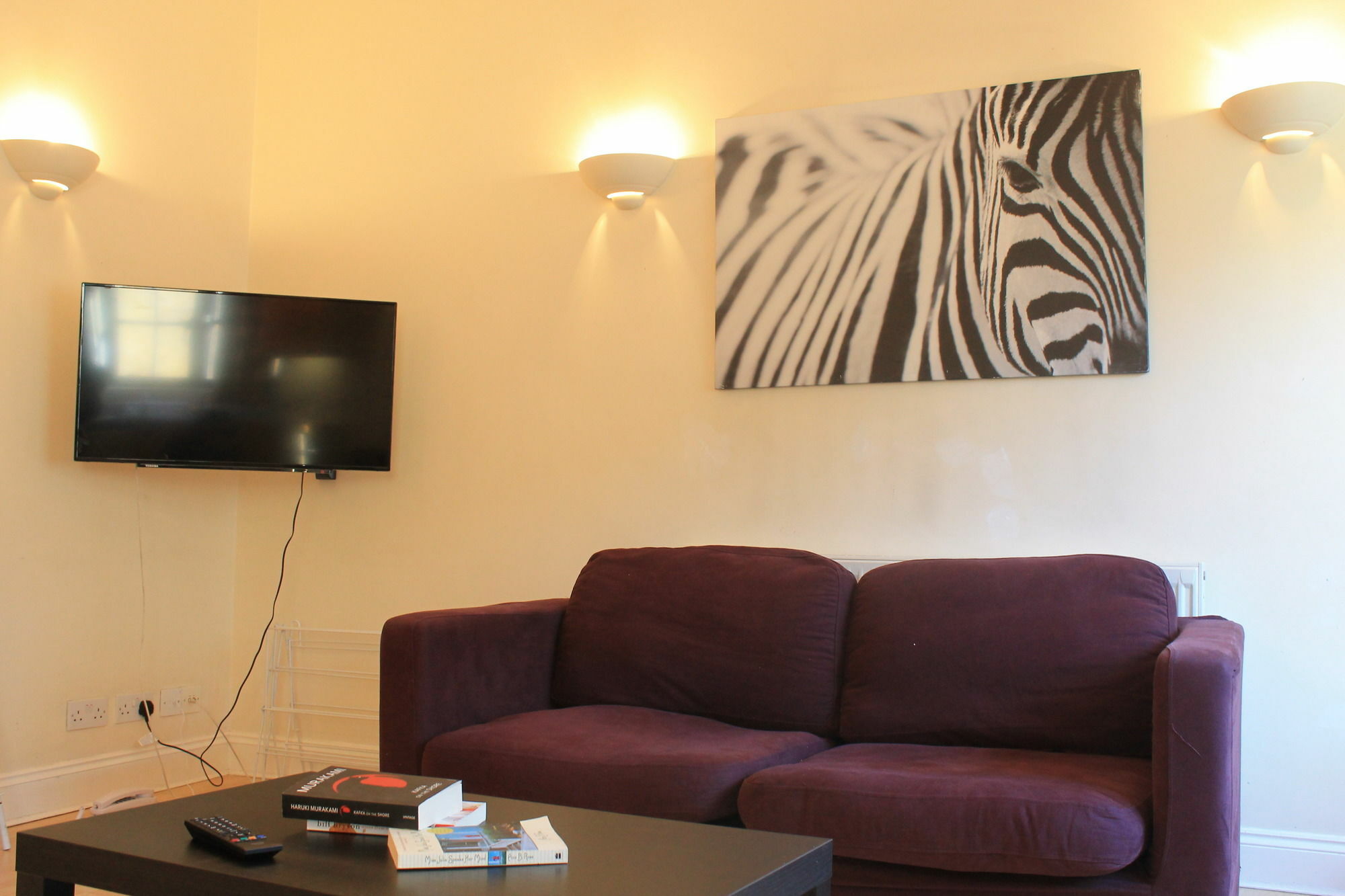 Acorn Of - Crawford House Apartment London