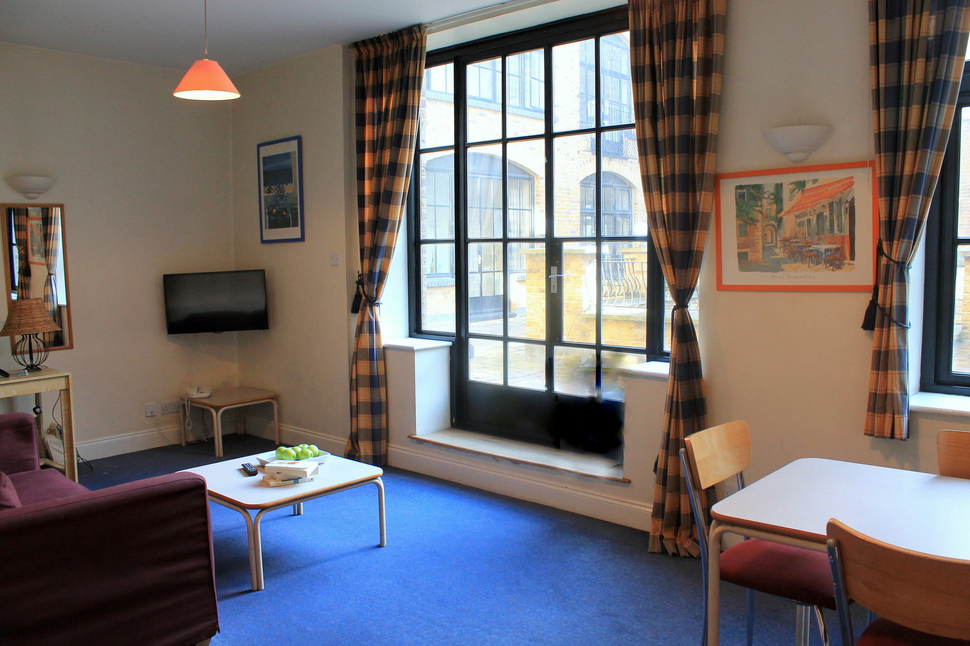 Acorn Of - Crawford House Apartment