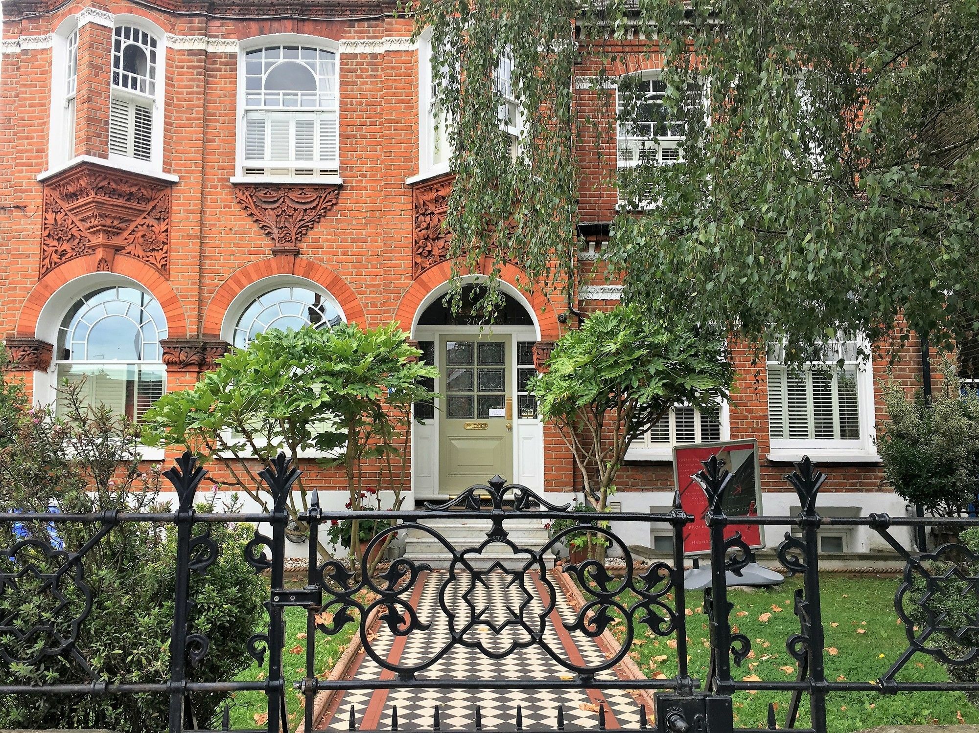 Balham Guest house London