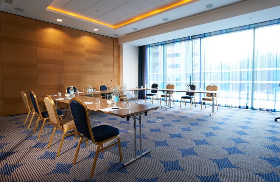 Hotel Pestana Chelsea Bridge & 4*