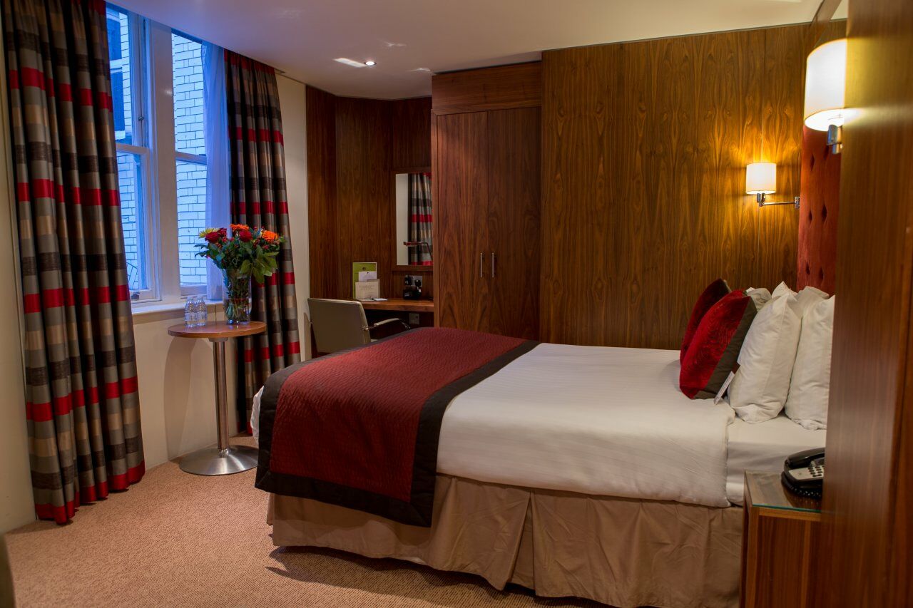 Doubletree By Hilton - West End Hotel
