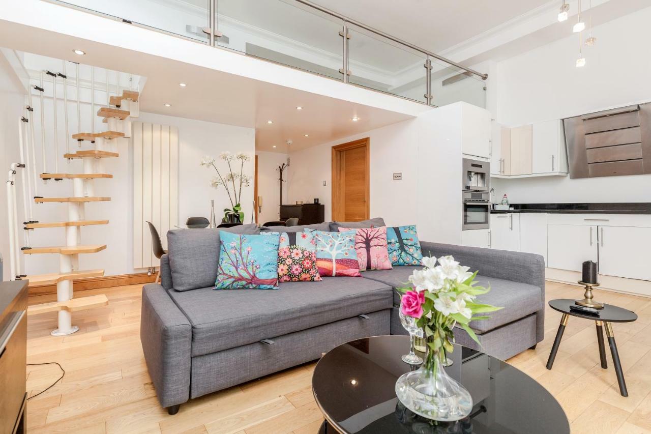 Porchester House *