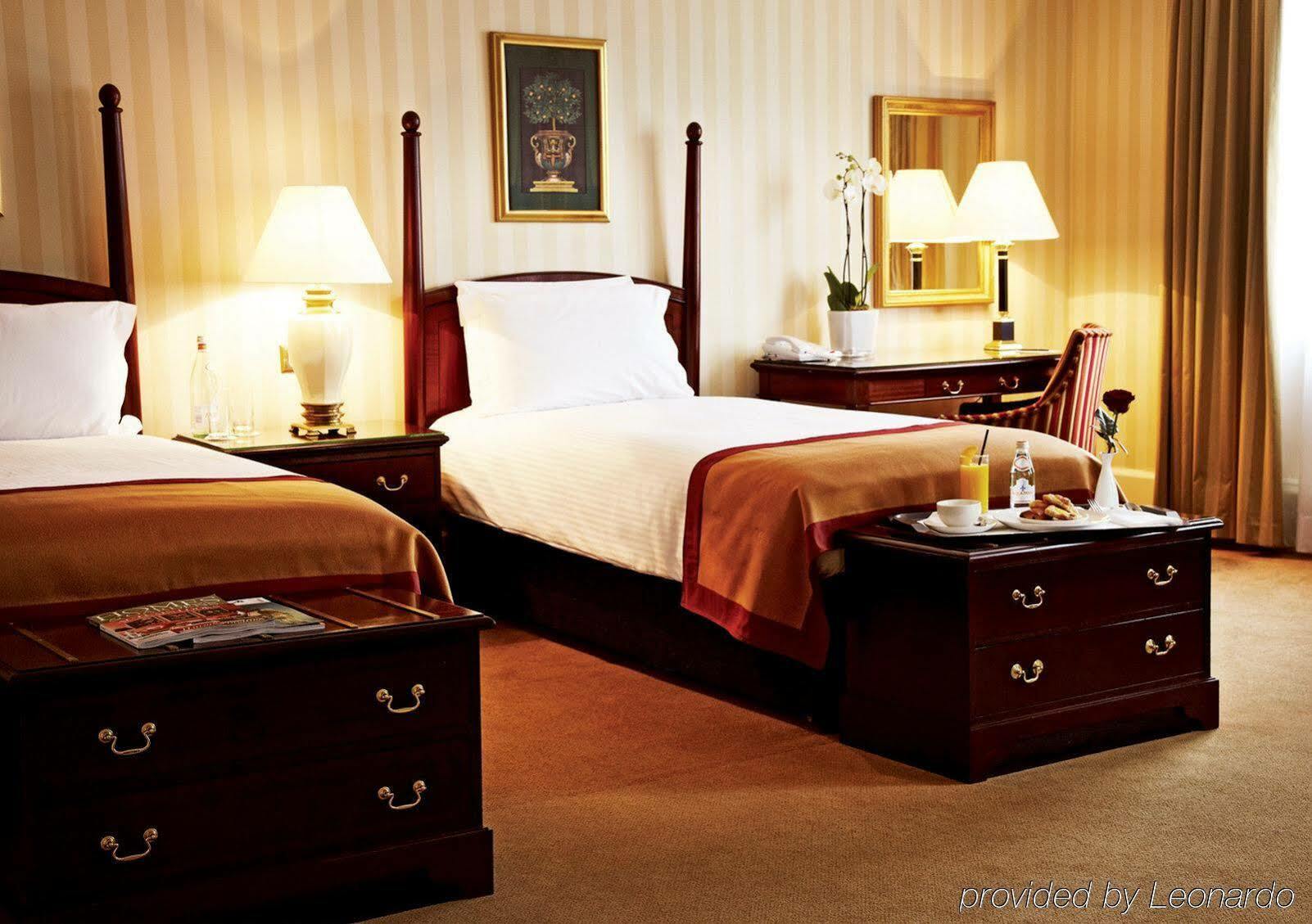 Hotel The Bailey's Kensington 4*