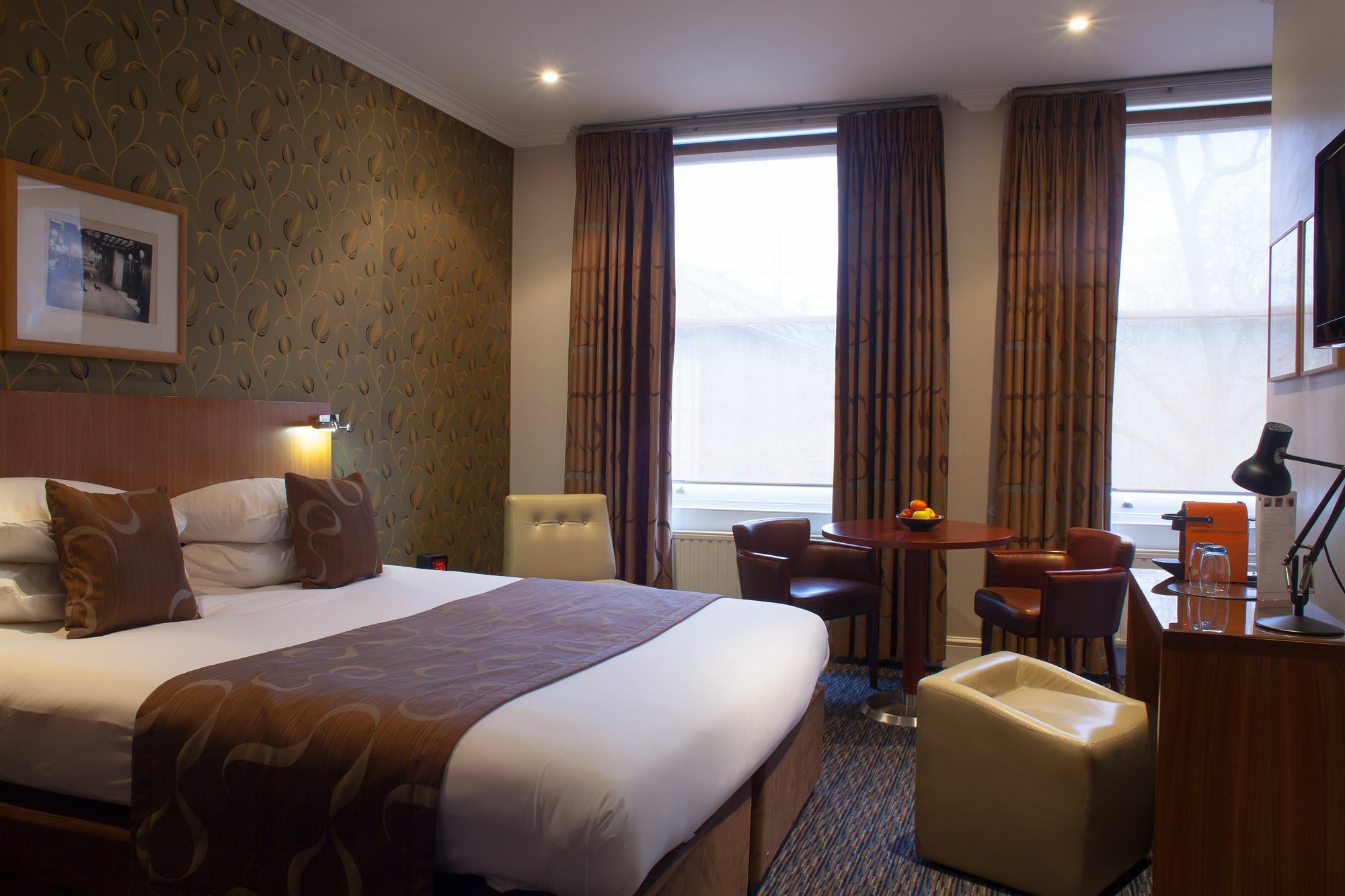 Fifty-four Boutique Hotel London