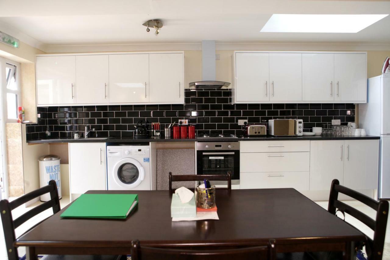 Hr Guest house