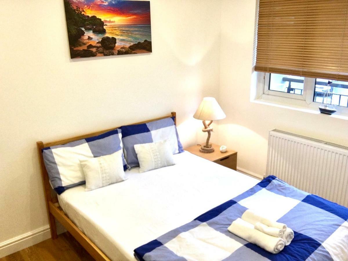 Jacuzzi Apartment London