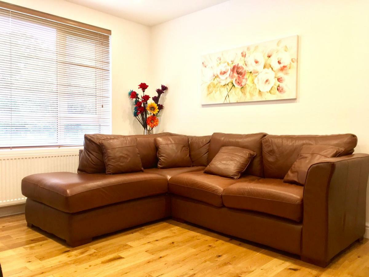 Jacuzzi Apartment London