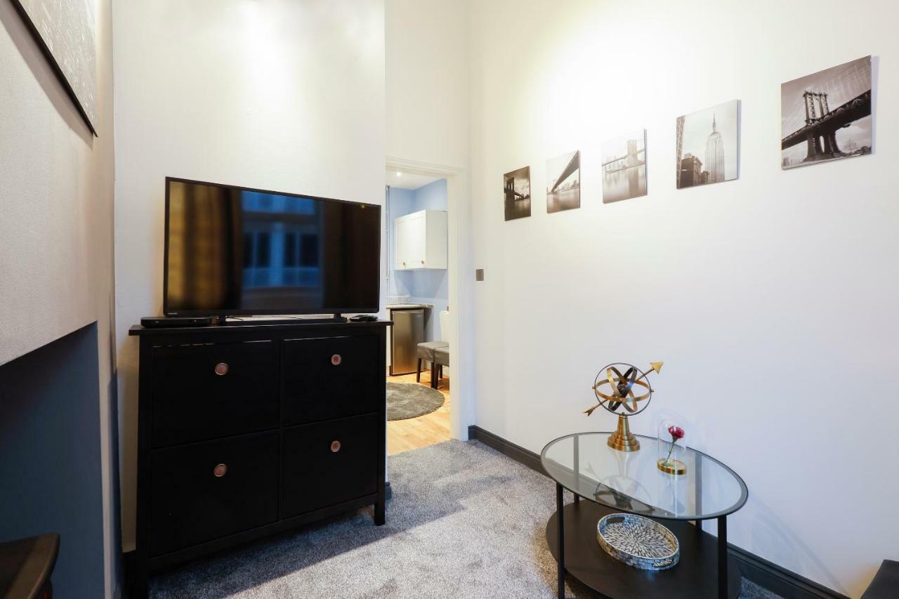 Central Apt In Warren Street London