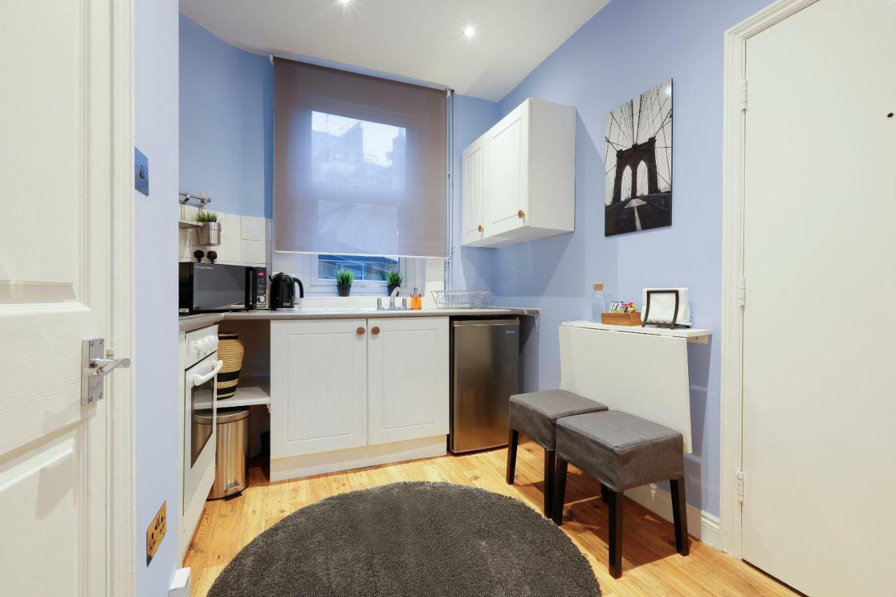 Central Apt In Warren Street London