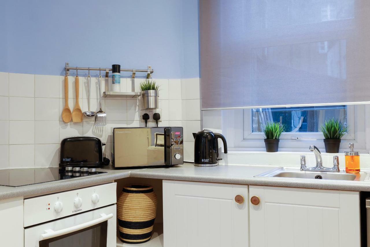 Central Apt In Warren Street London