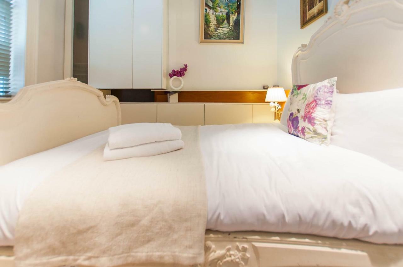 1 Bed Exclusive Porchester Sq Bayswater Apartment *