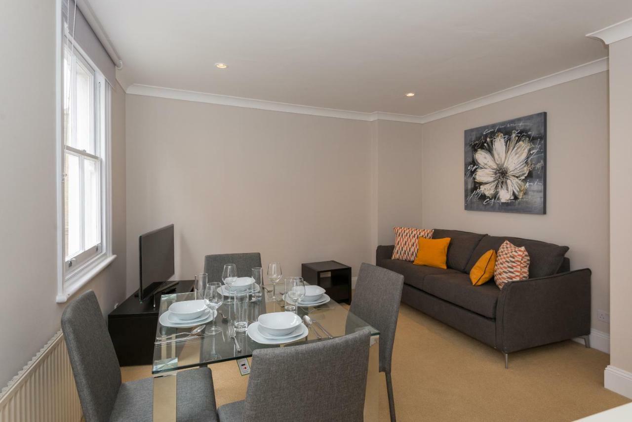 One Bedroom High Street Kensington Apartment London