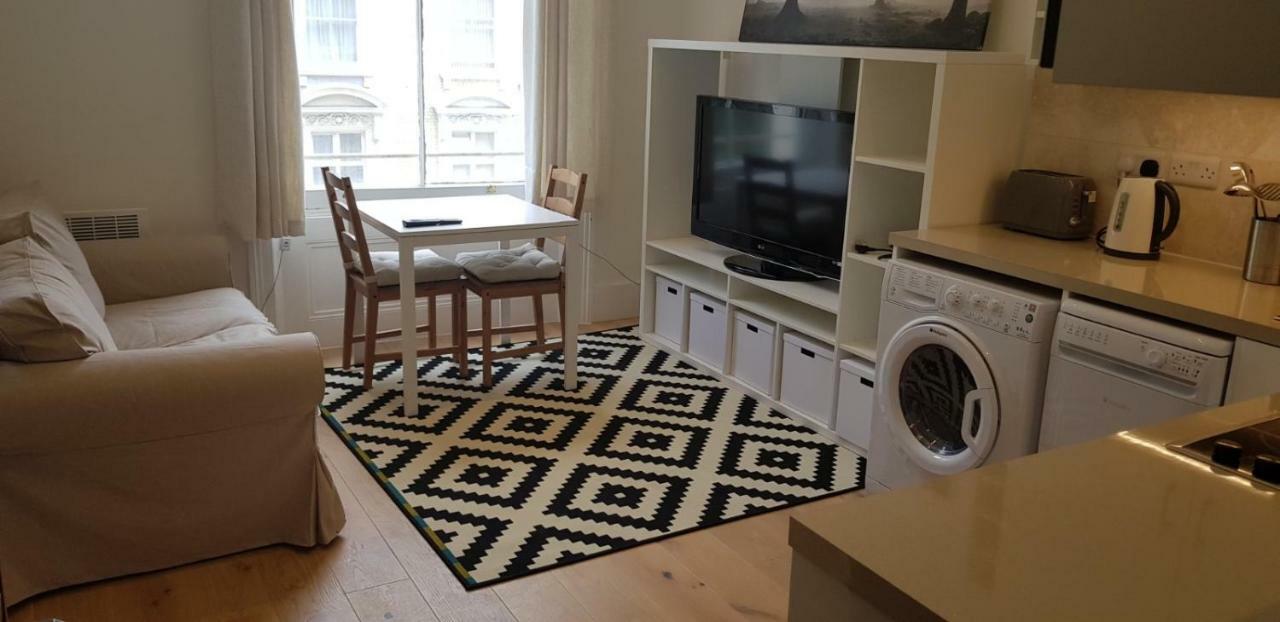 Luxury One Bed Next To Hyde Park * London