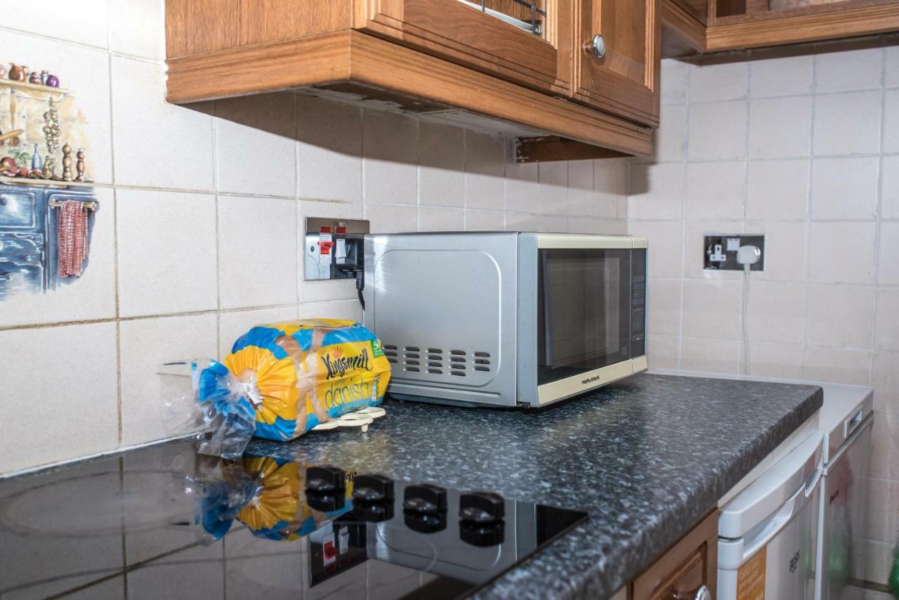 Apartment 1 Bedroom Near Excel