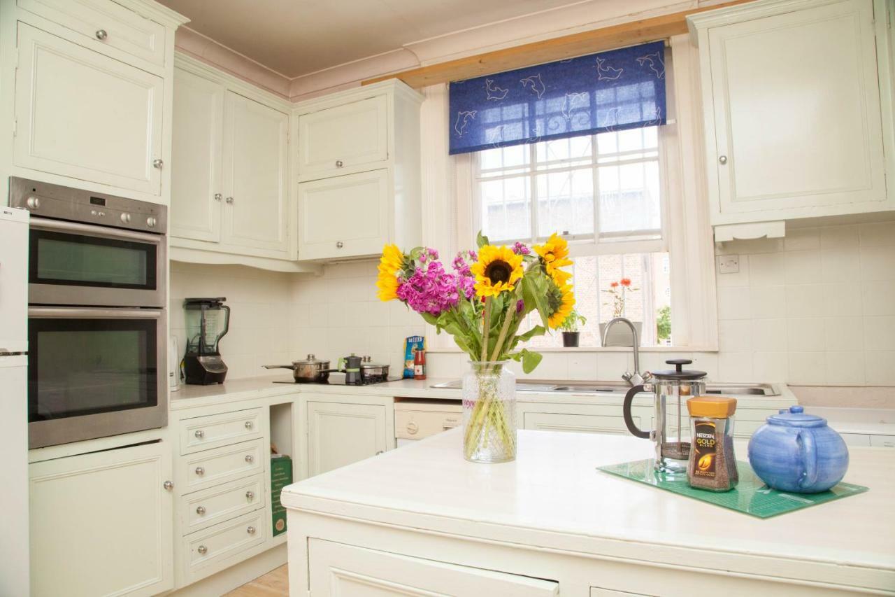 Chelsea Guest house