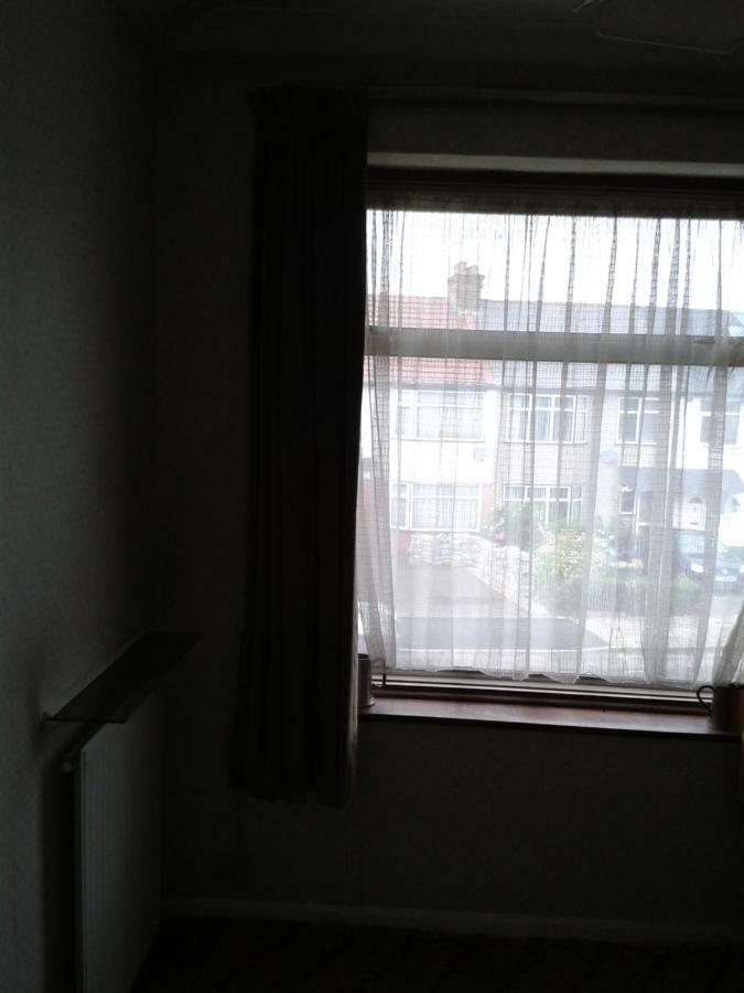 Hill Crescent *