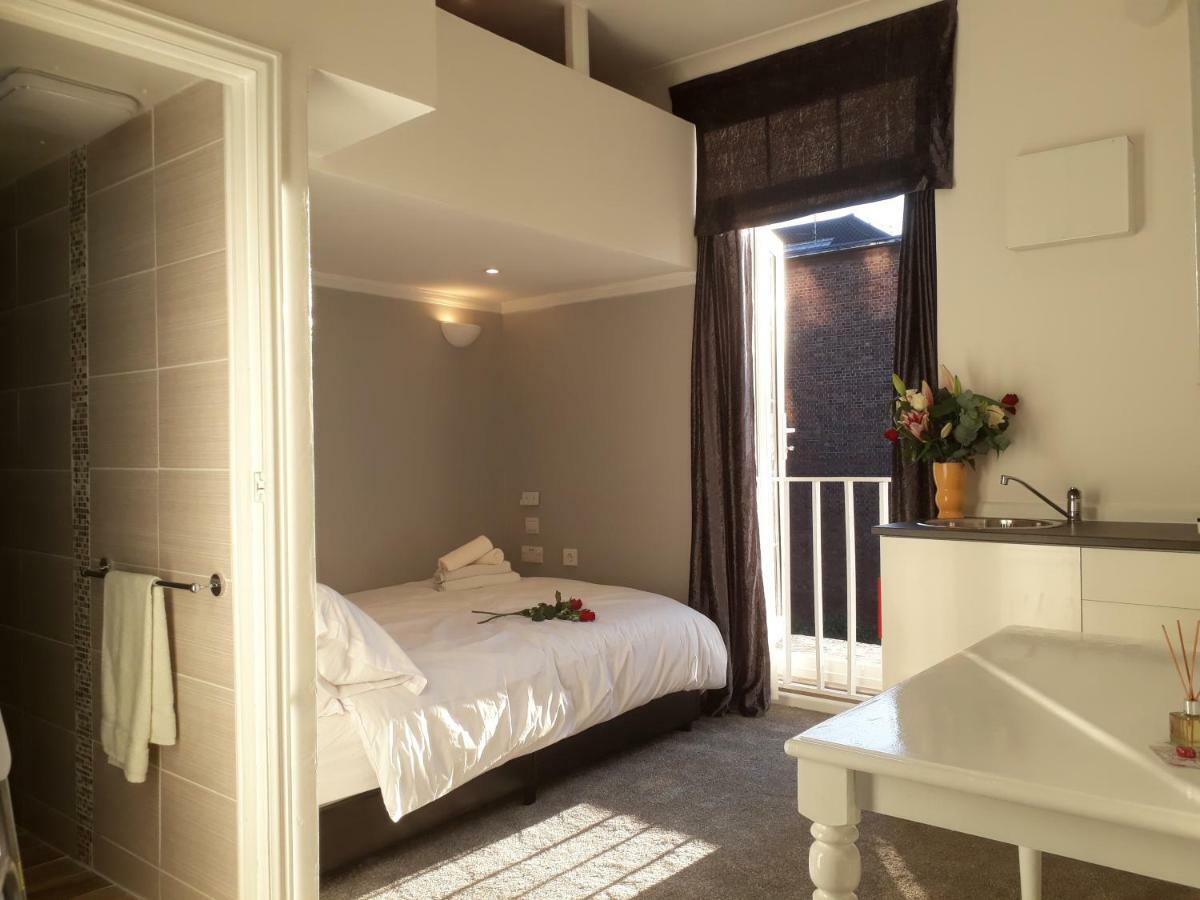 Chelsea Guest house London