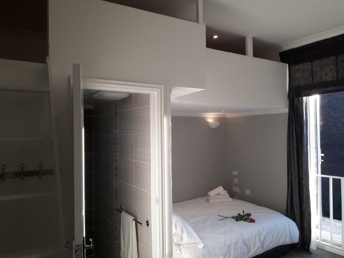 Guest house Chelsea