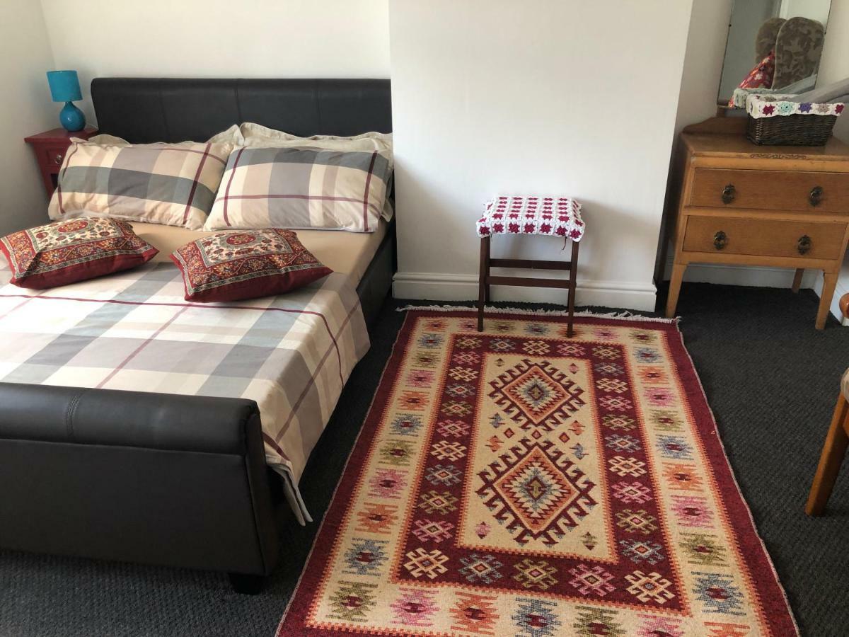 Guest house Commodity