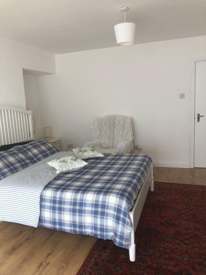 Commodity Guest house *