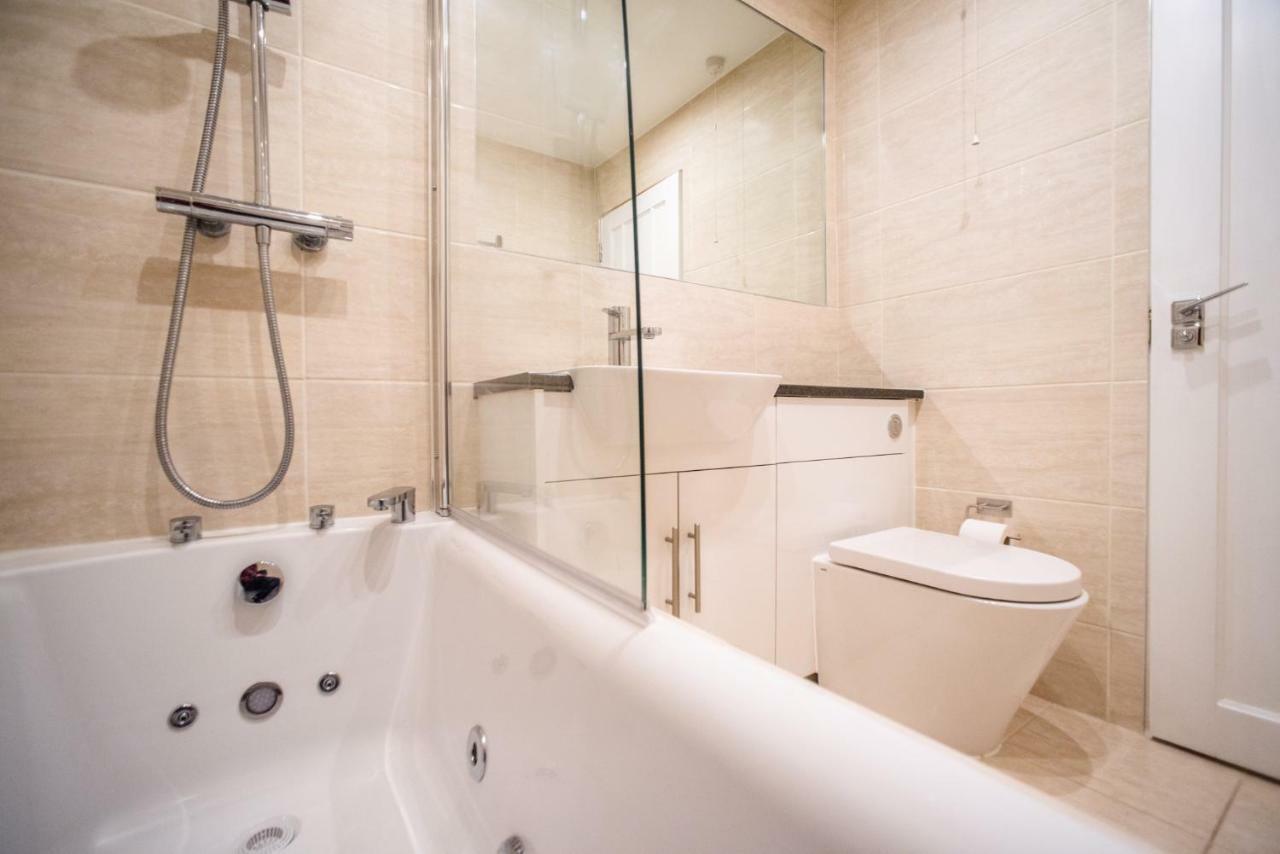 Superb Modern 3bed 2bath With Wifi, Trendy Fitzrovia W1 By Oxford Street Affable Informative Host * London