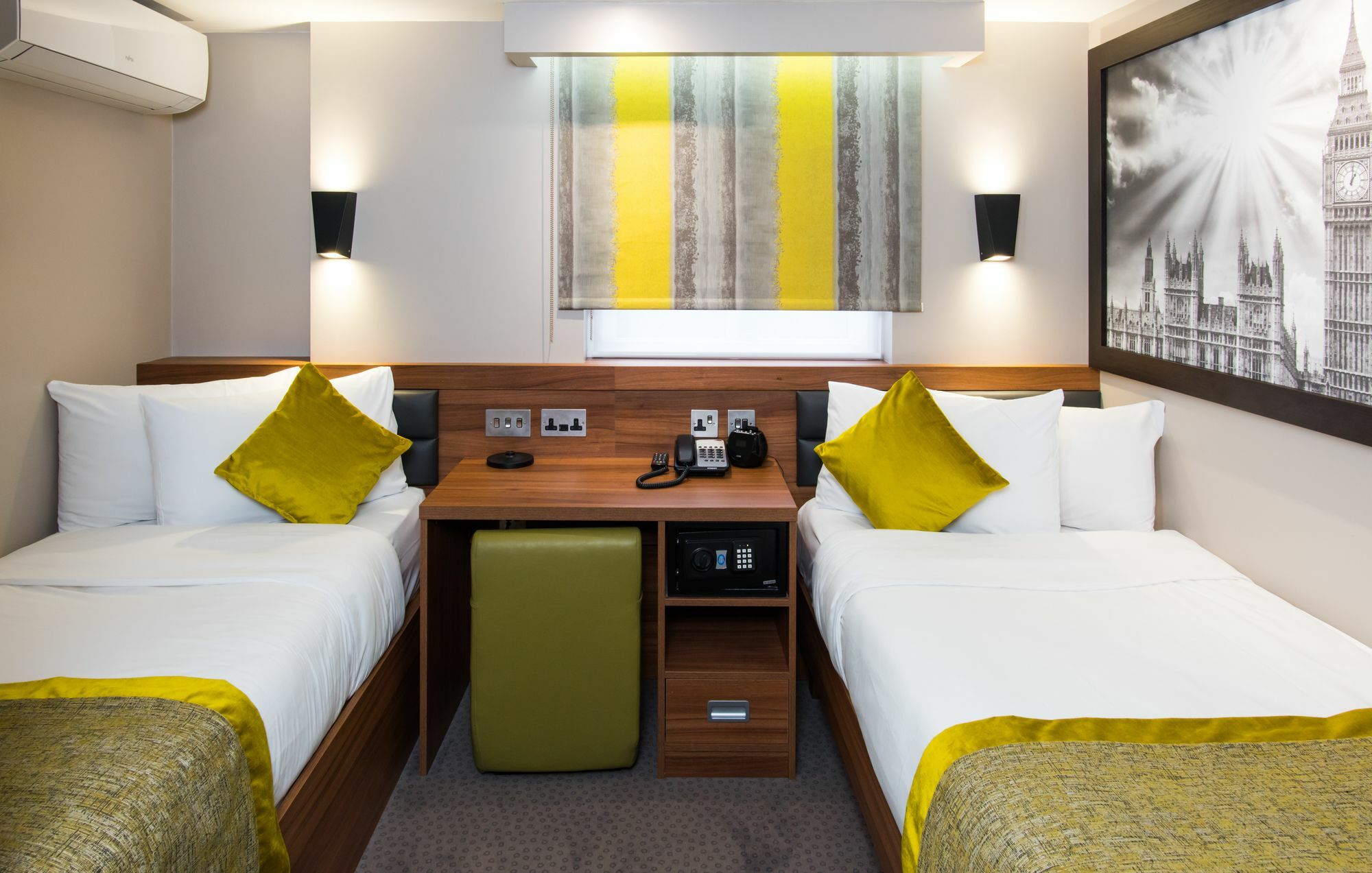Court Hotel London