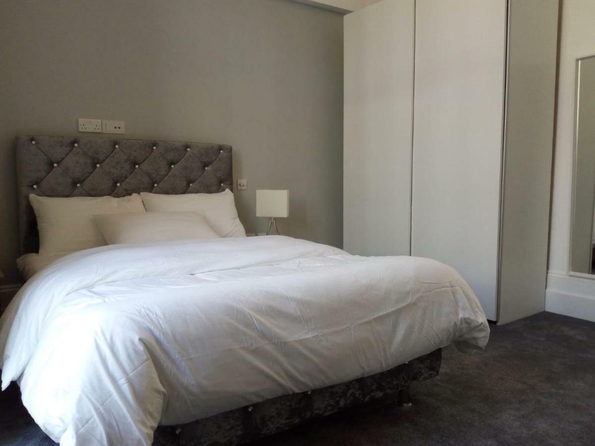 Devonshire Terrace Aparthotel