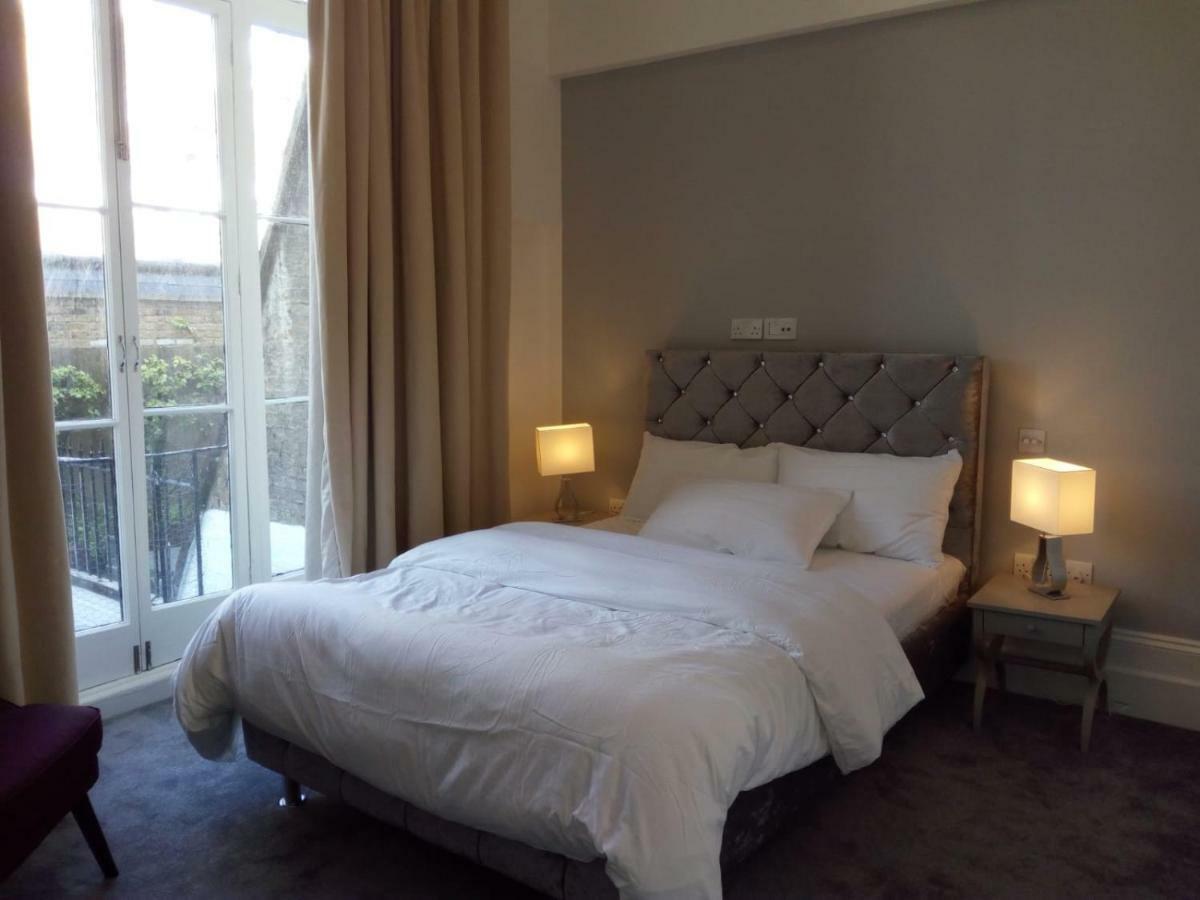 Devonshire Terrace *