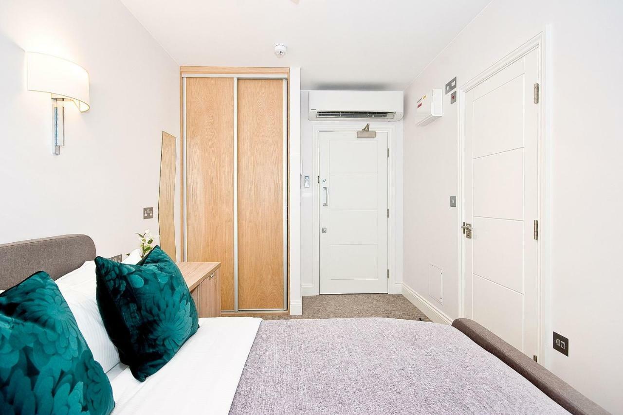 Eldon Chambers Pod 4 By Living London