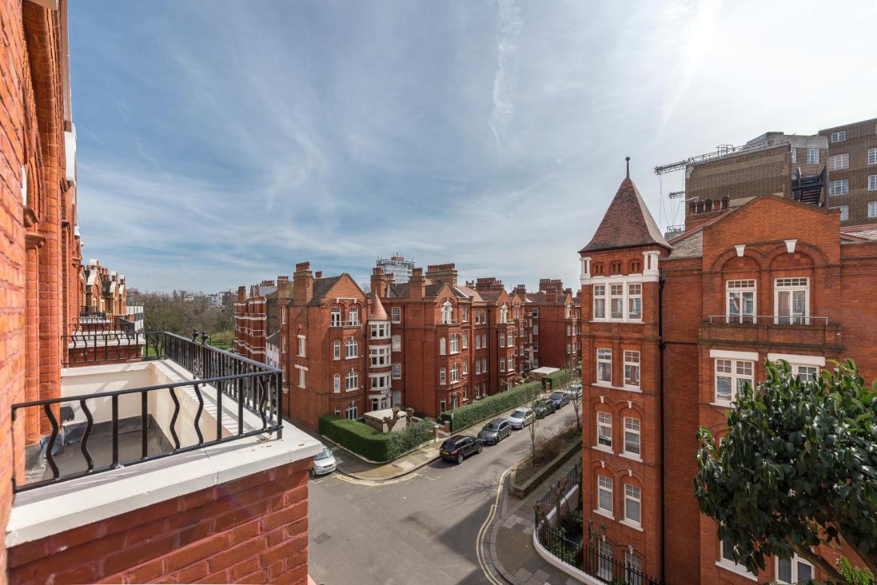 Hamlet Gardens Apartment