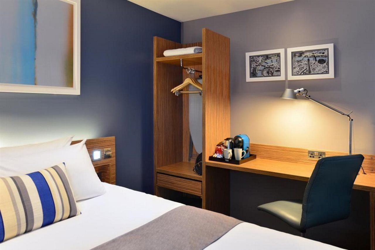 Travelodge Central Tower Bridge Hotel London