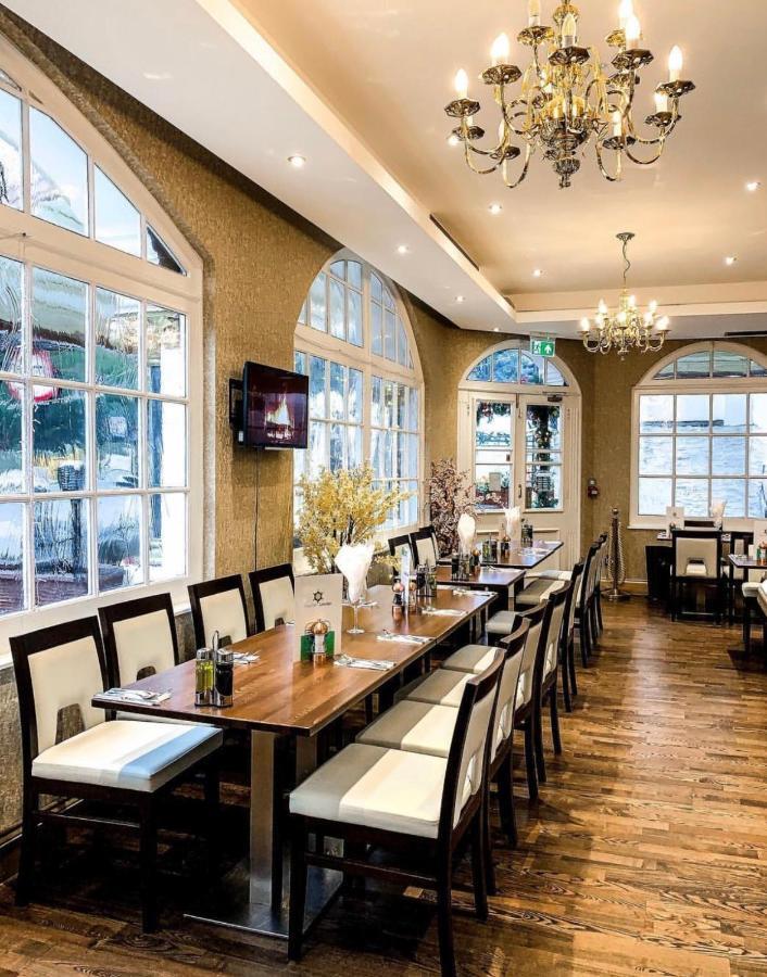 Tourian Lounge Hotel 3* Londres