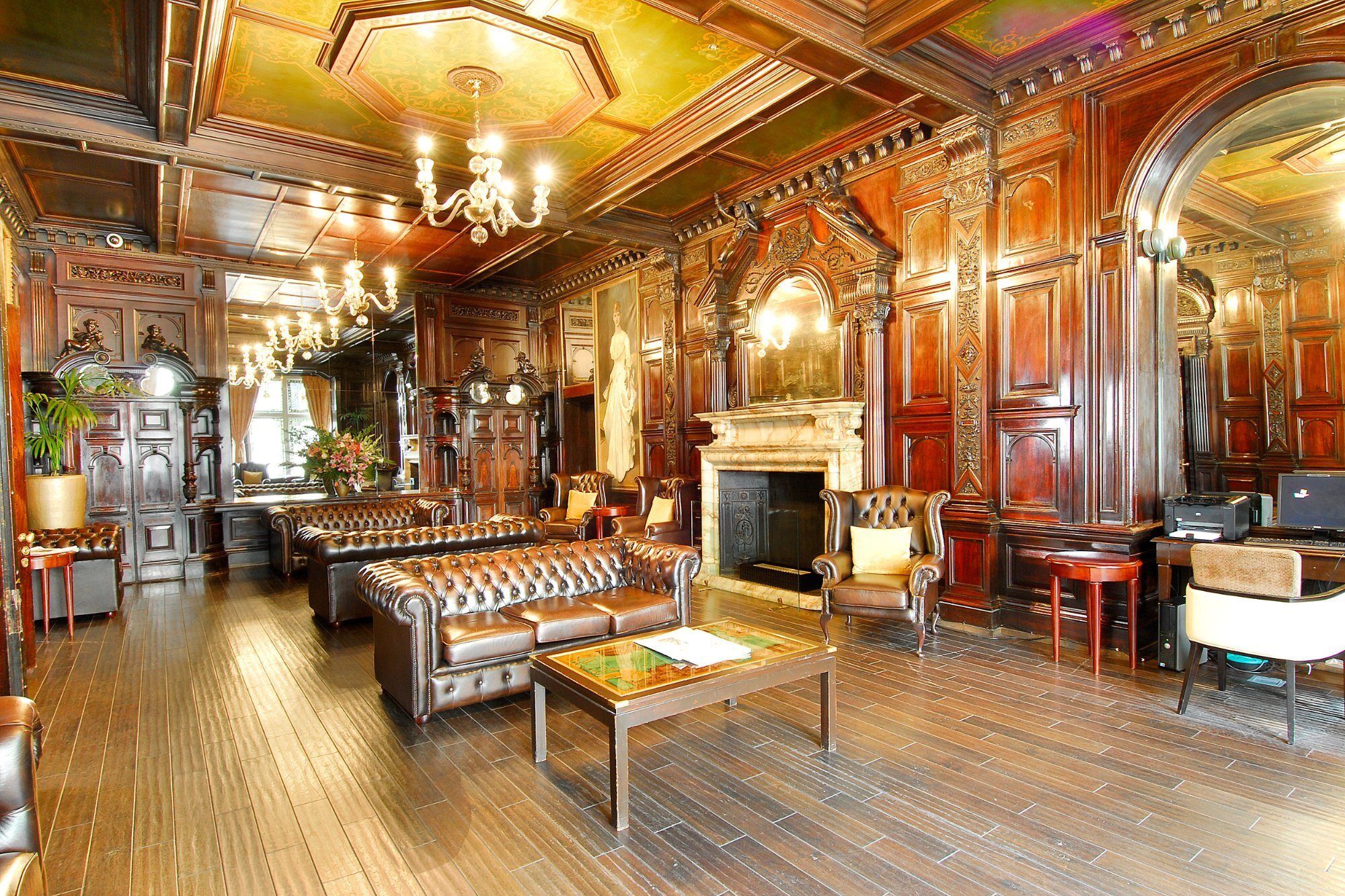 Grand Royale Hyde Park 4*