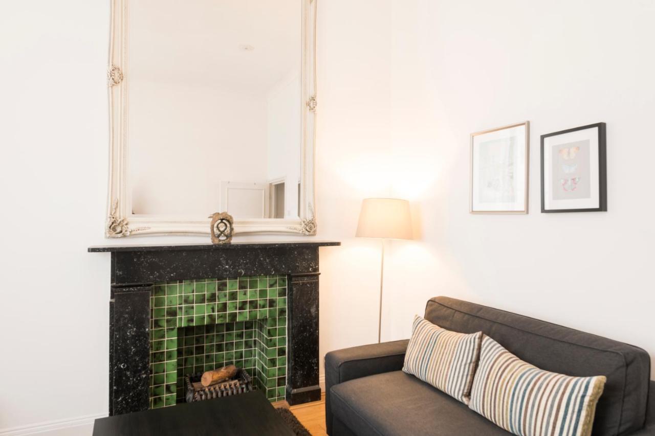 Lupus Street Apartment *
