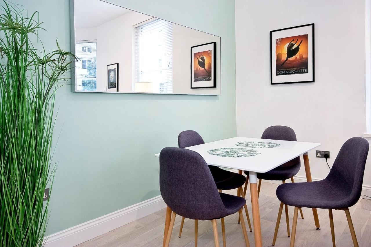 Interlude House B By Living Holiday home *