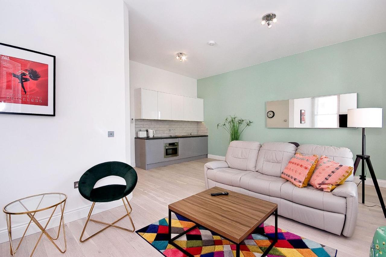 Interlude House B By Living Holiday home London