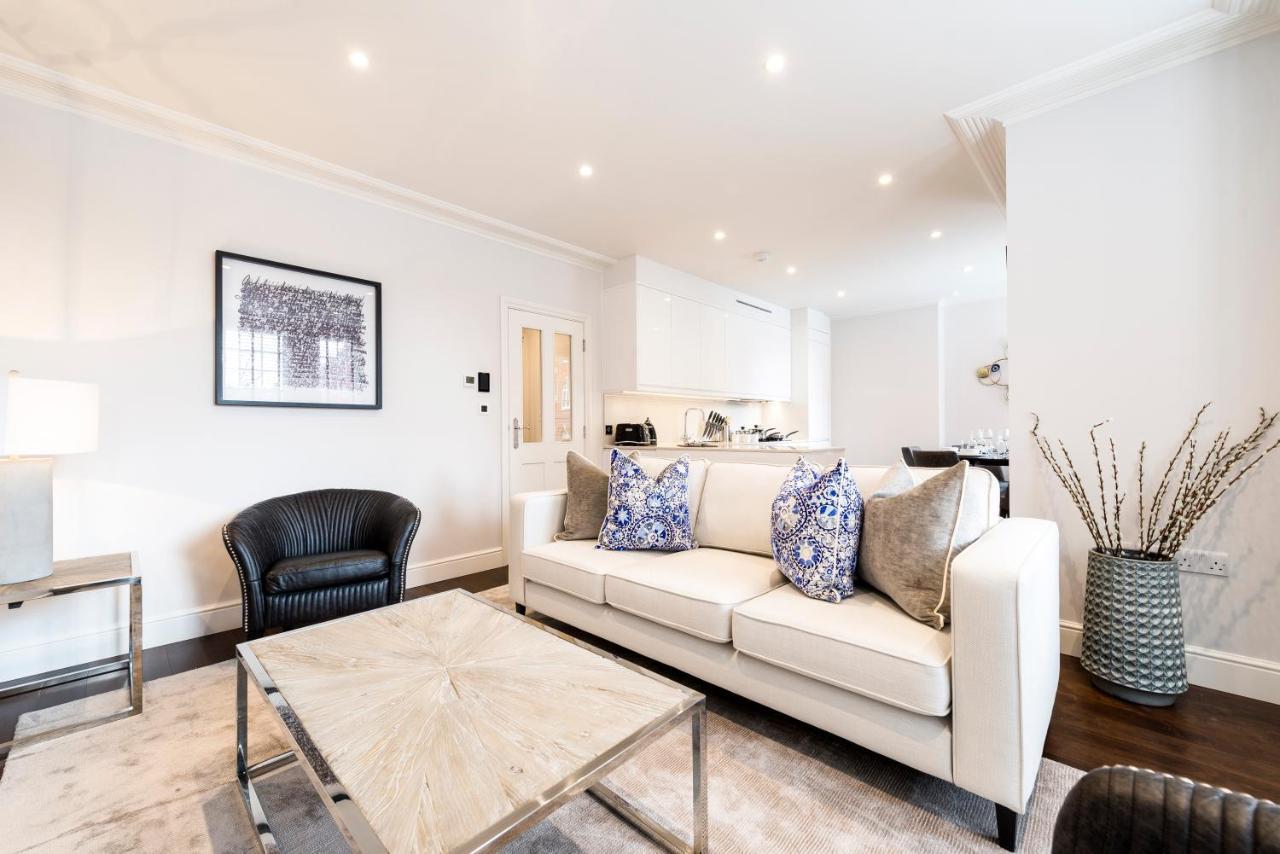 Hamlet Gardens Apartment *