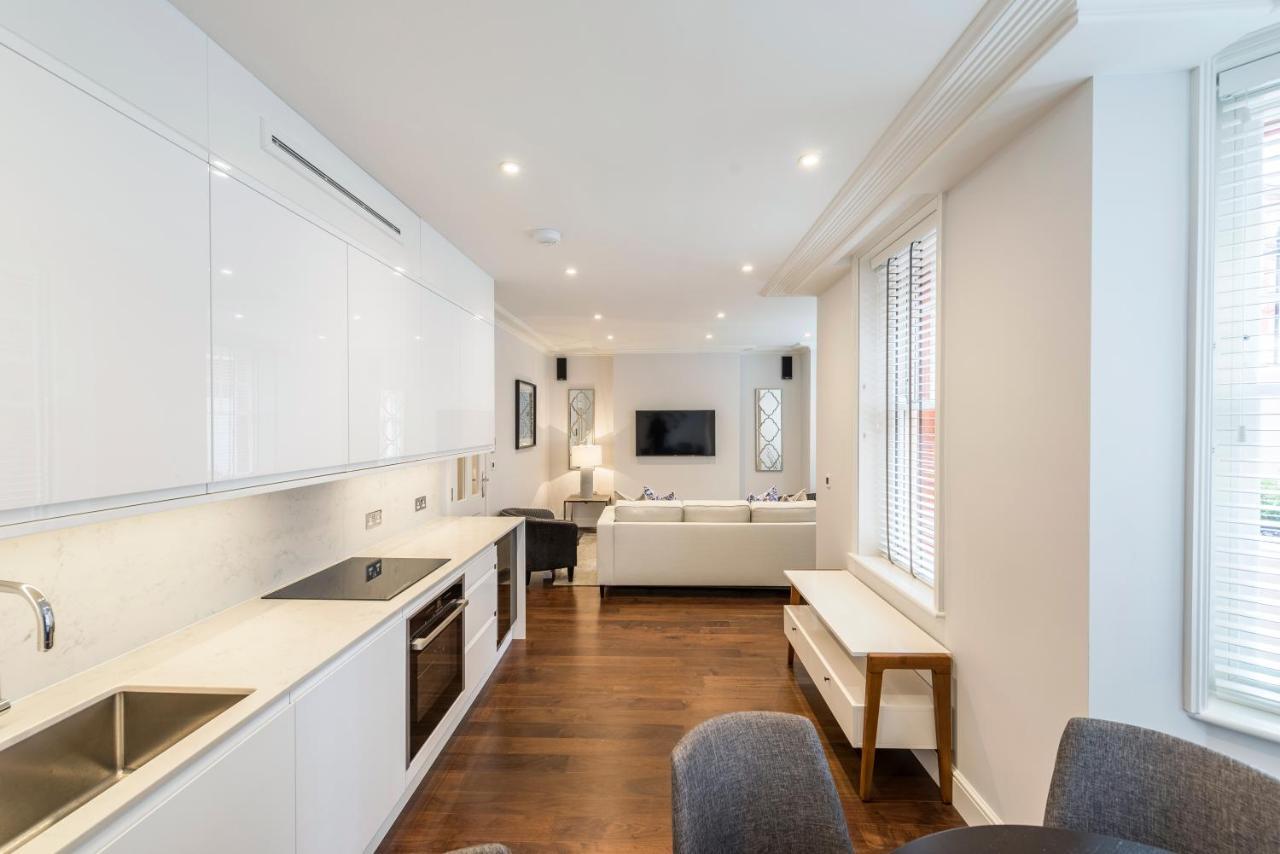 Hamlet Gardens Apartment *