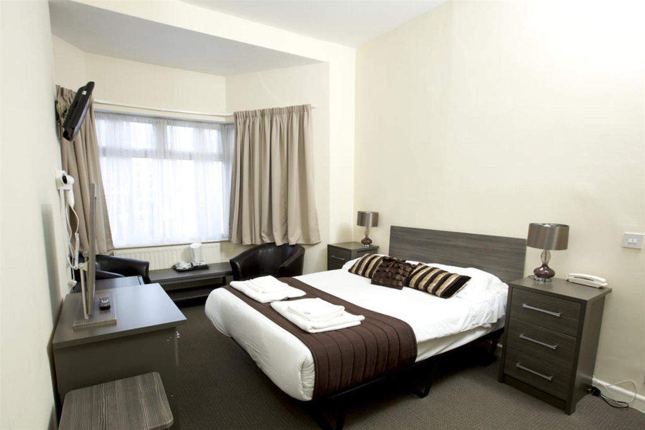 King Solomon Hotel- Golders London