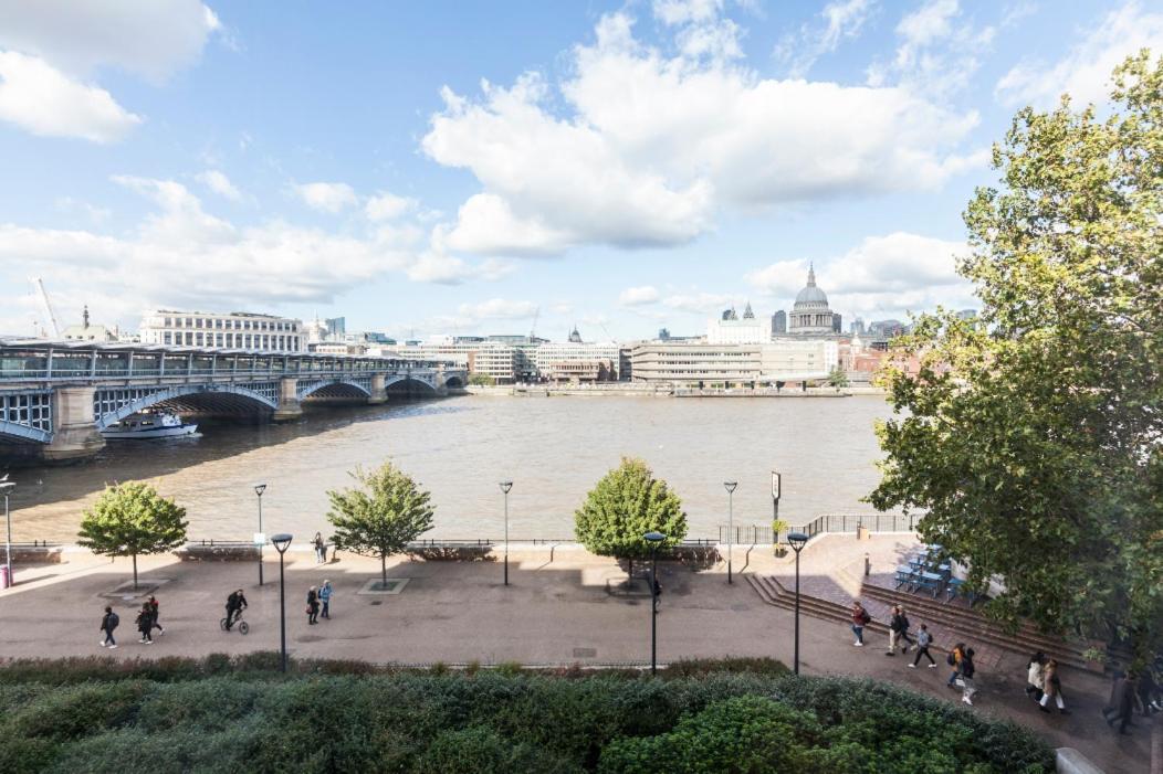 Tate Modern River View *