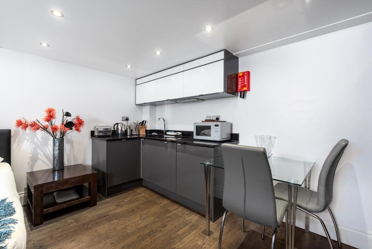 Chelsea Aparthotel 4*