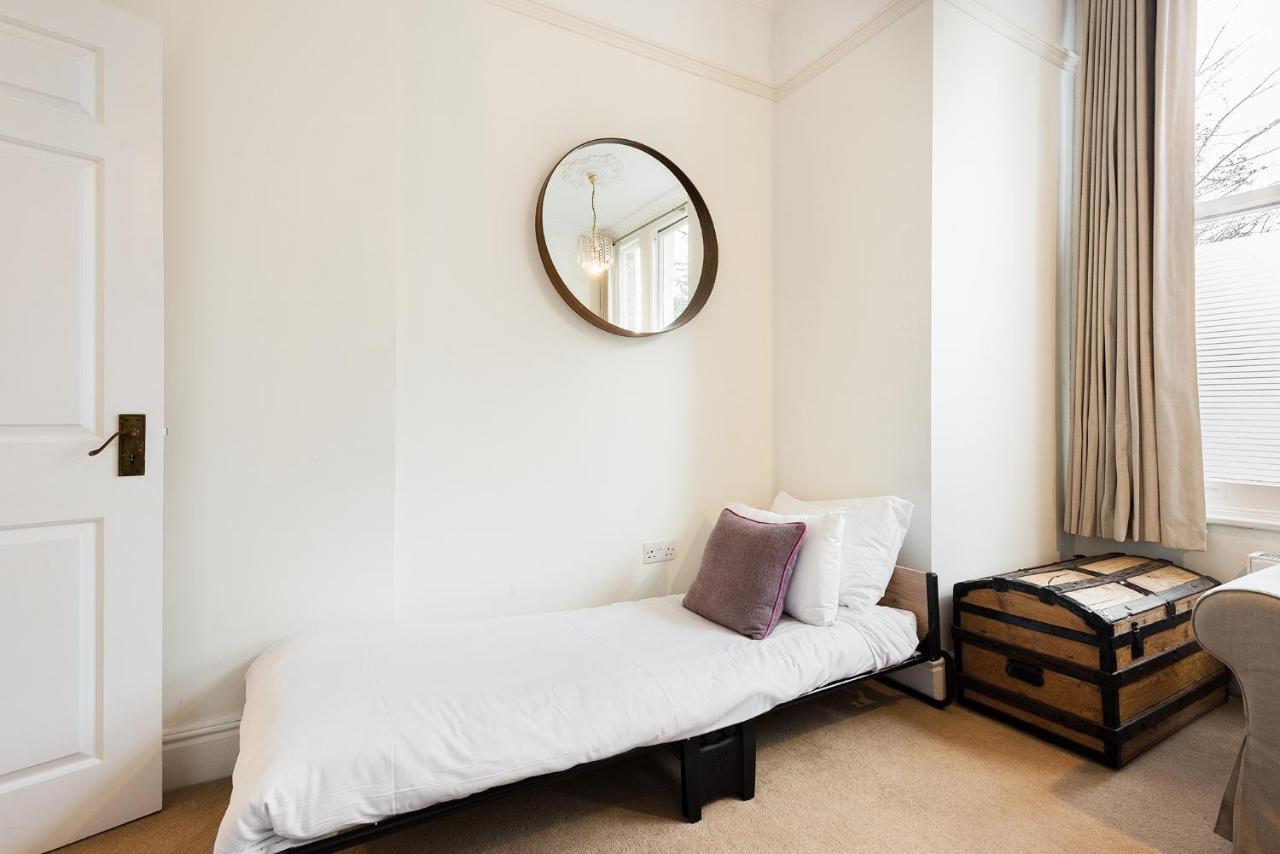 Heart Of Ealing With Garden London