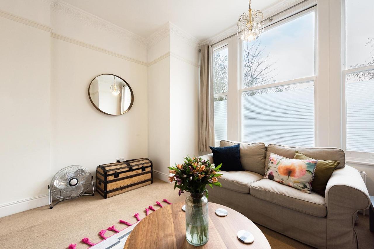 Heart Of Ealing With Garden *