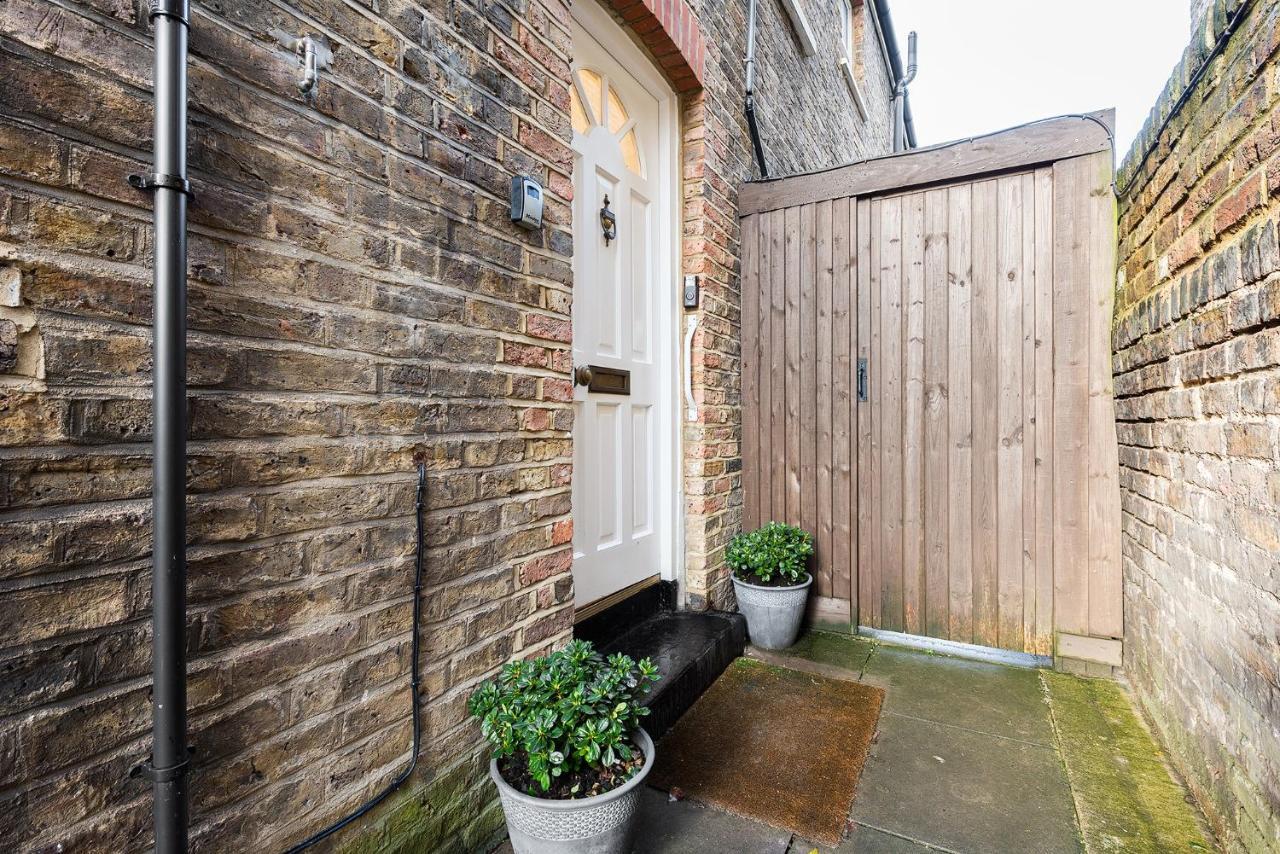 Heart Of Ealing With Garden Apartment