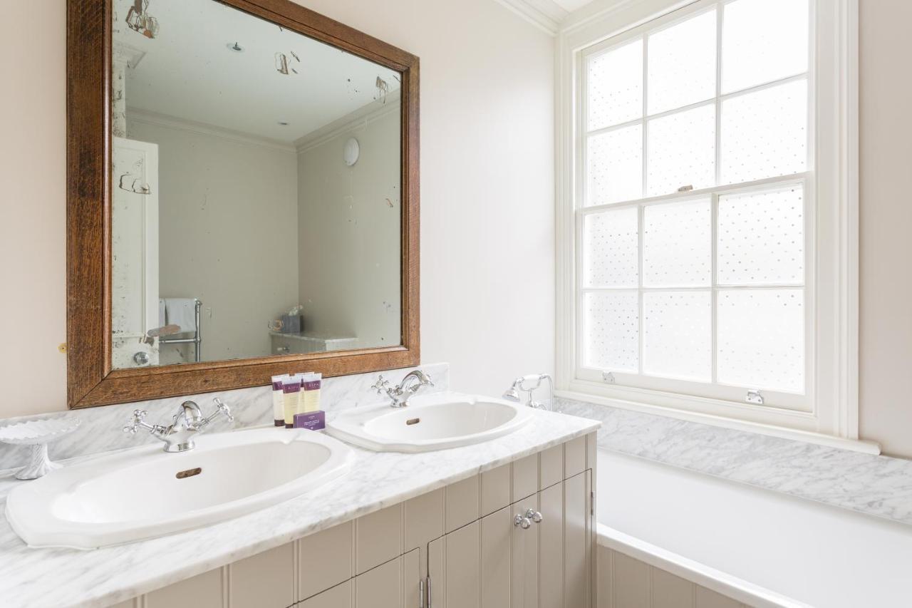 Apartment Kinnerton Street By Onefinestay