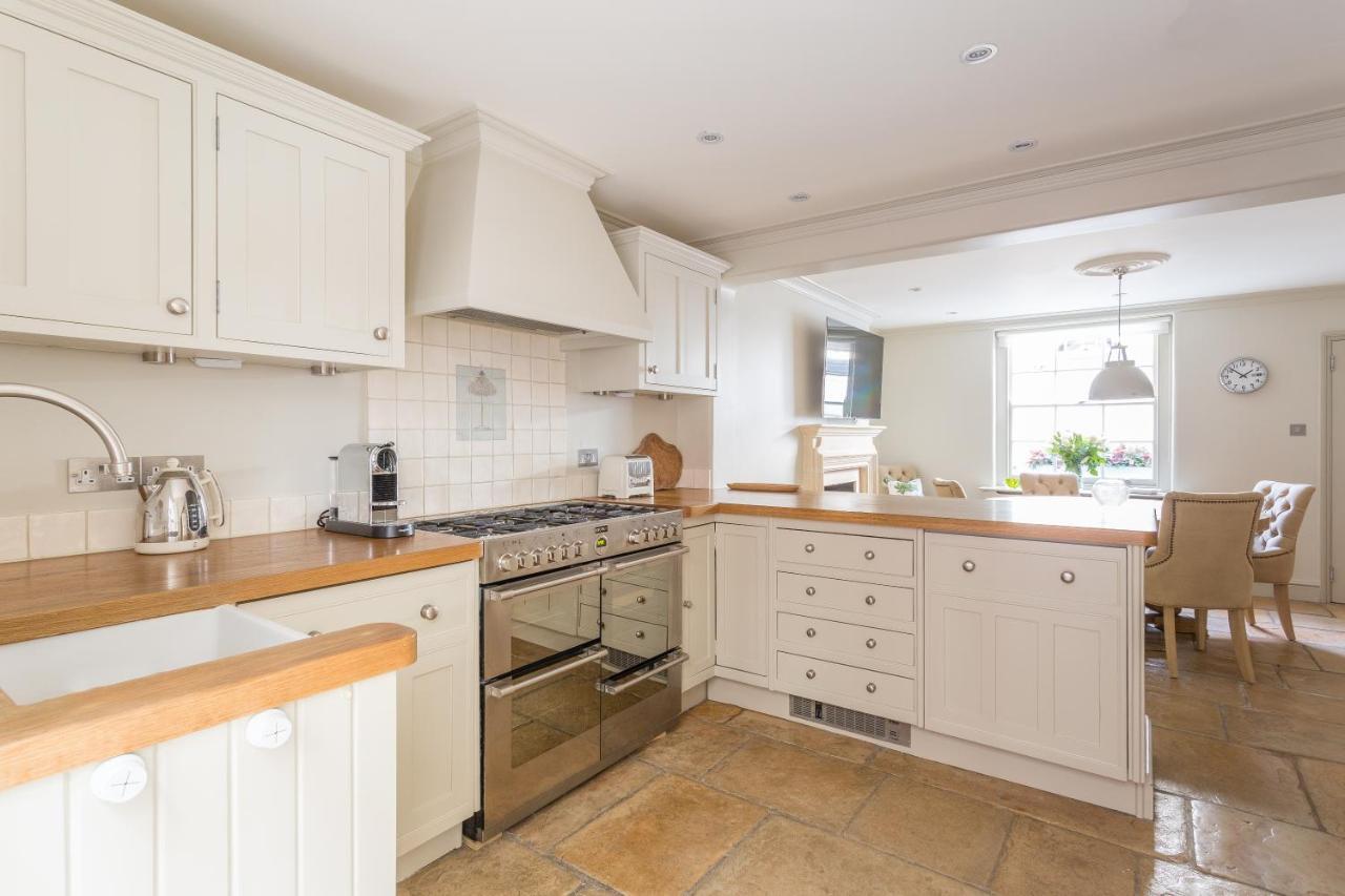 Apartment Kinnerton Street By Onefinestay London