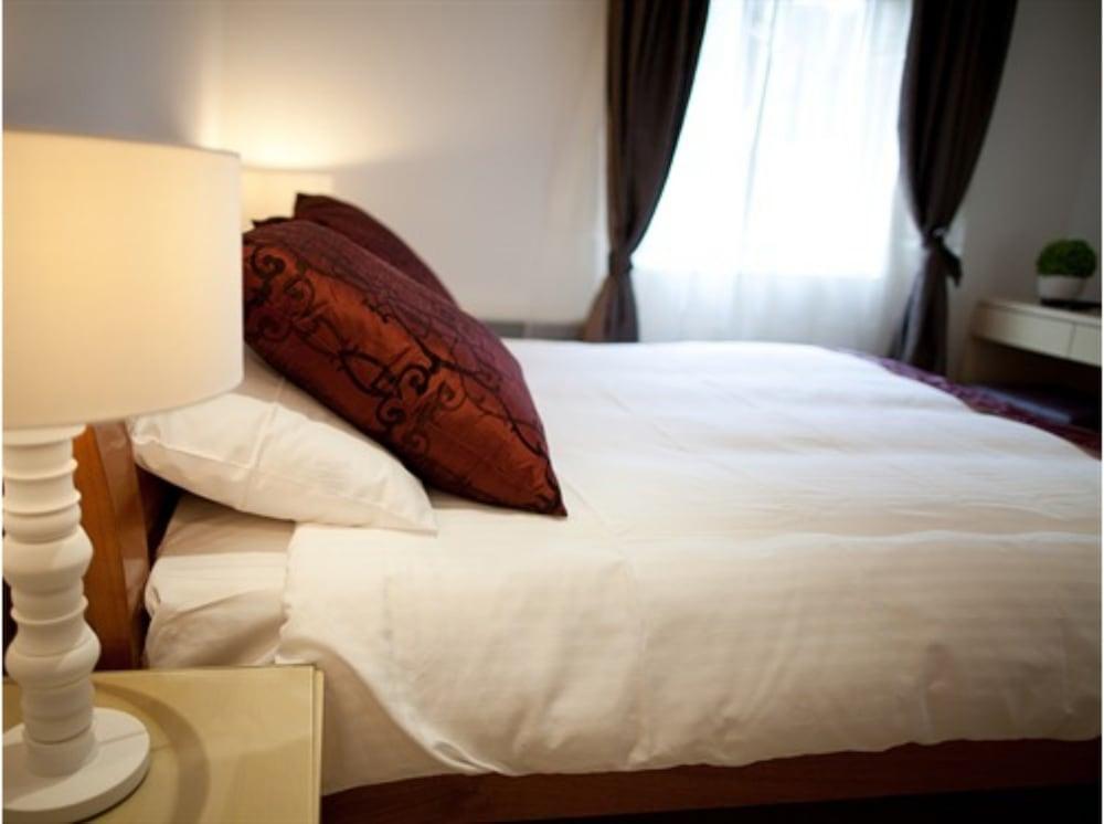 Belle Cour Hotel